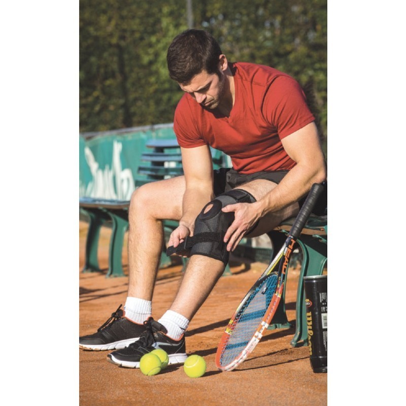 Donjoy Playmaker Xpert Hinged Knee Support